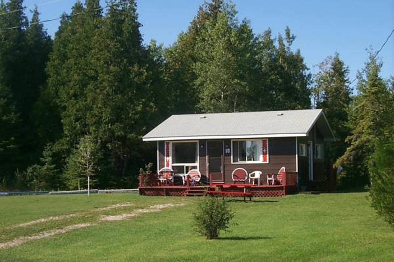 Wee Point Resort Manitowaning Exterior photo